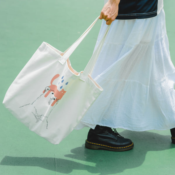 Raindrops keep falling on my head, Changeable color tote bag