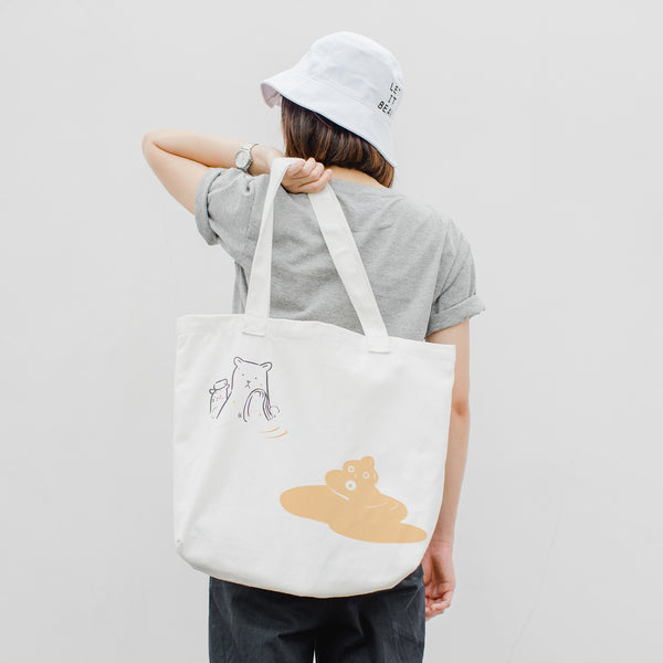 Oh sh!t, Changeable color tote bag by Jiranarong